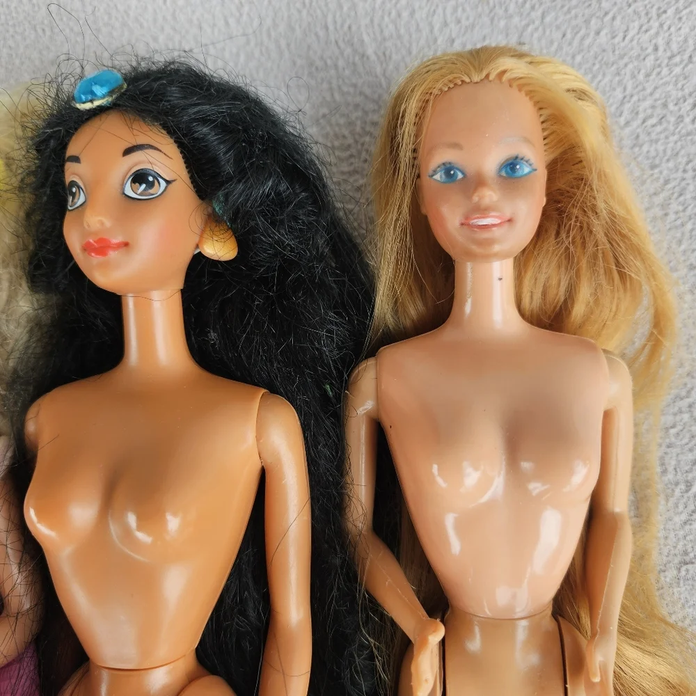 VTG Assorted Barbie Ken Doll Lot of 6 Twist N Turn Britney Spears Beach Mattel